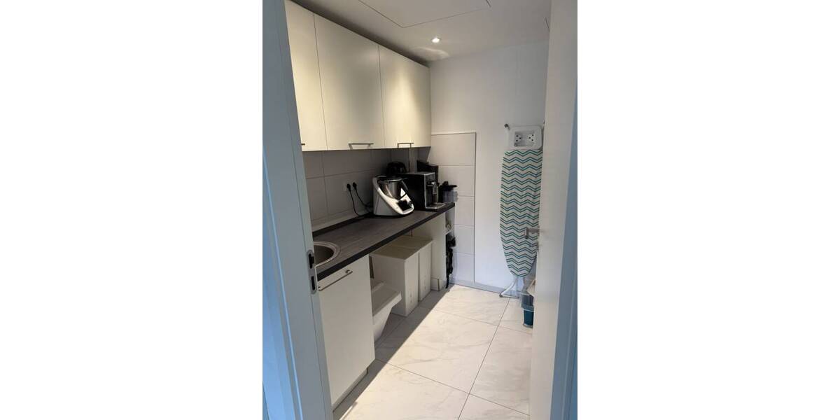 Etagenwohnung Saarbrücken St Johann - 3 Zimmer, 117 m&sup2;, 1.650&euro; | Angebot:26188260