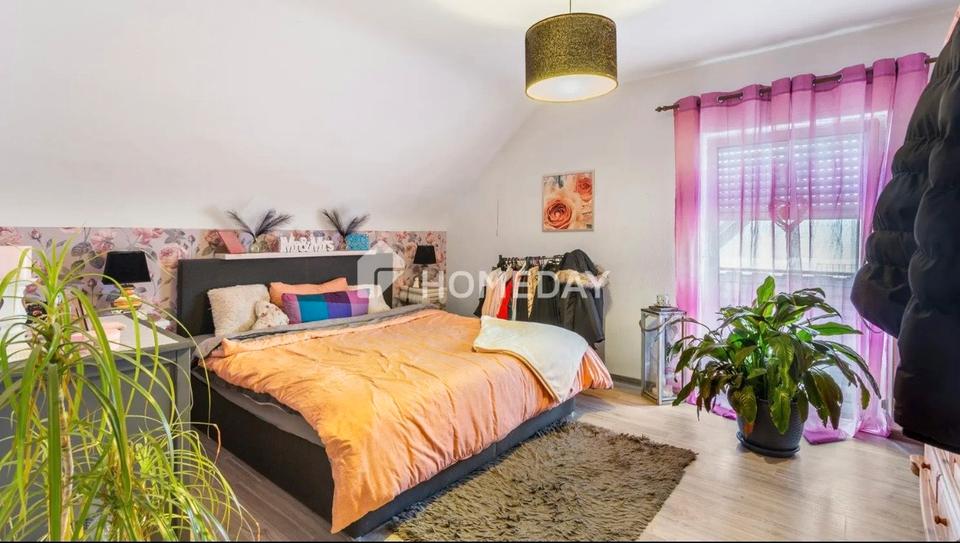 Mehrfamilienhaus, Wohnhaus Homburg - 8 Zimmer, 200 m&sup2;, 210.000&euro; | Angebot:26214338