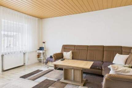 Haus Eppelborn / Wiesbach Wiesbach - 7 Zimmer, 239 m&sup2;, 220.000&euro; | Angebot:25687894