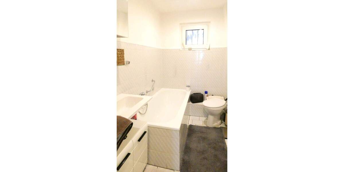 Einfamilienhaus Landstuhl - 6 Zimmer, 120 m&sup2;, 139.000&euro; | Angebot:25741282