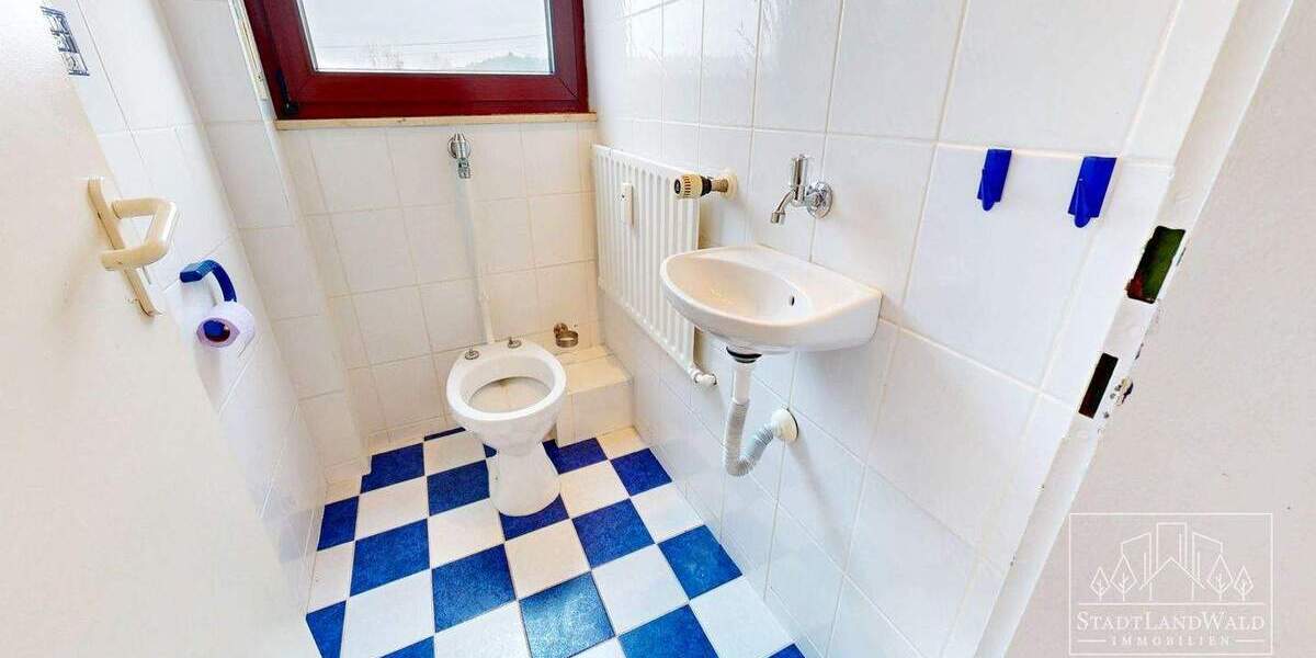 Mehrfamilienhaus, Wohnhaus Lemberg - 1 Zimmer, 300 m&sup2;, 310.000&euro; | Angebot:25668074