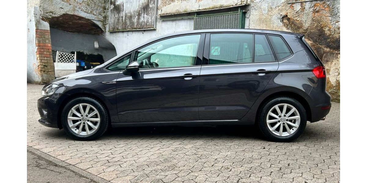 VW Golf 103.000 km 12.500 &euro; Saarbrücken 66117