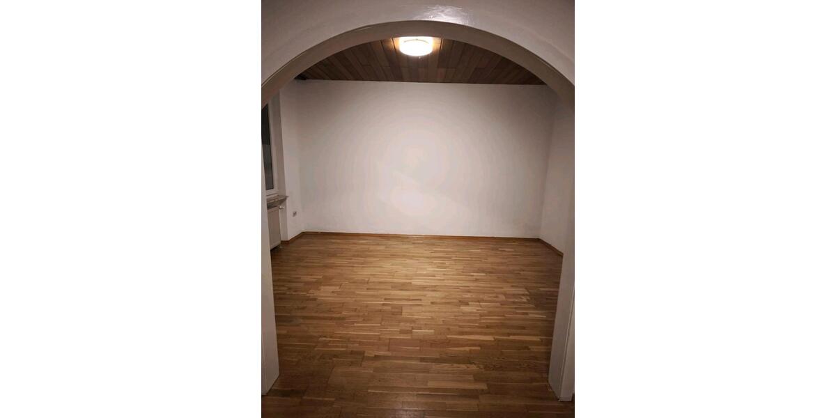 Erdgeschoßwohnung Zweibrücken - 2 Zimmer, 72 m&sup2;, 500&euro; | Angebot:25943992