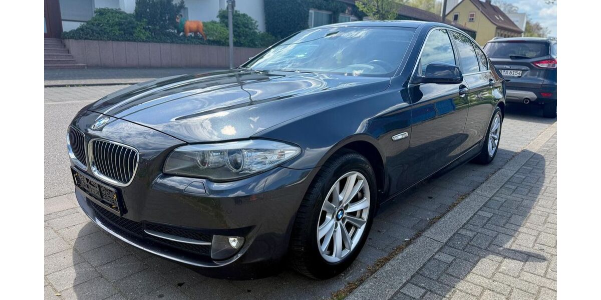 BMW 523 213.450 km 8.790 &euro; Saarbrücken Dudweiler 66125