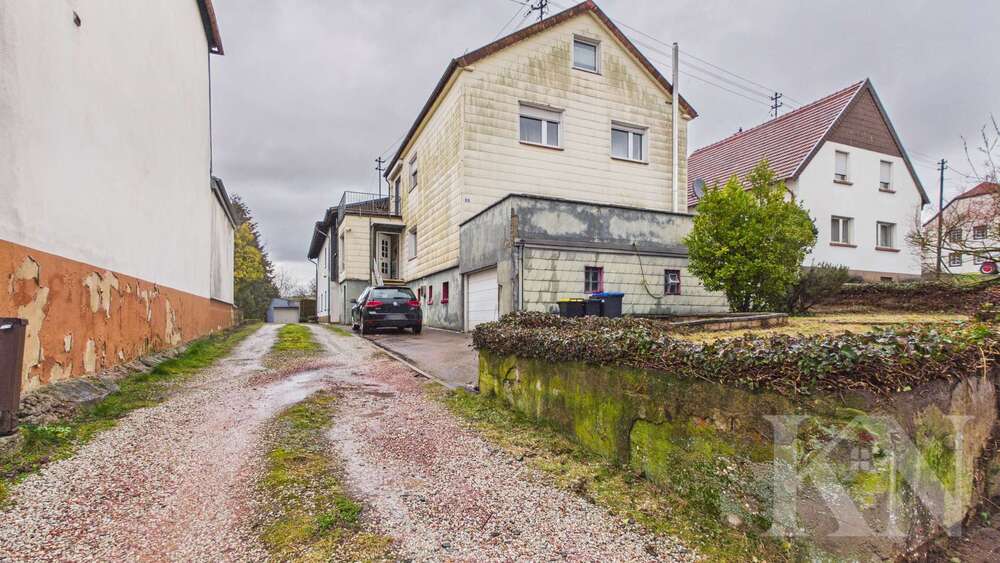 Einfamilienhaus Eppelborn - 4 Zimmer, 180 m&sup2;, 155.000&euro; | Angebot:26887960