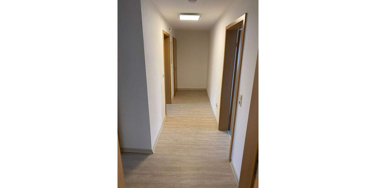 Etagenwohnung Pirmasens Innenstadt - 3 Zimmer, 59 m&sup2;, 460&euro; | Angebot:26155810