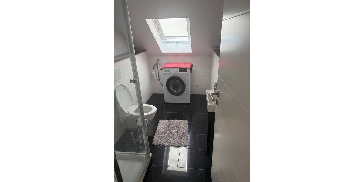 Etagenwohnung Saarbrücken Brebach-Fechingen - 3 Zimmer, 110 m&sup2;, 850&euro; | Angebot:26804260