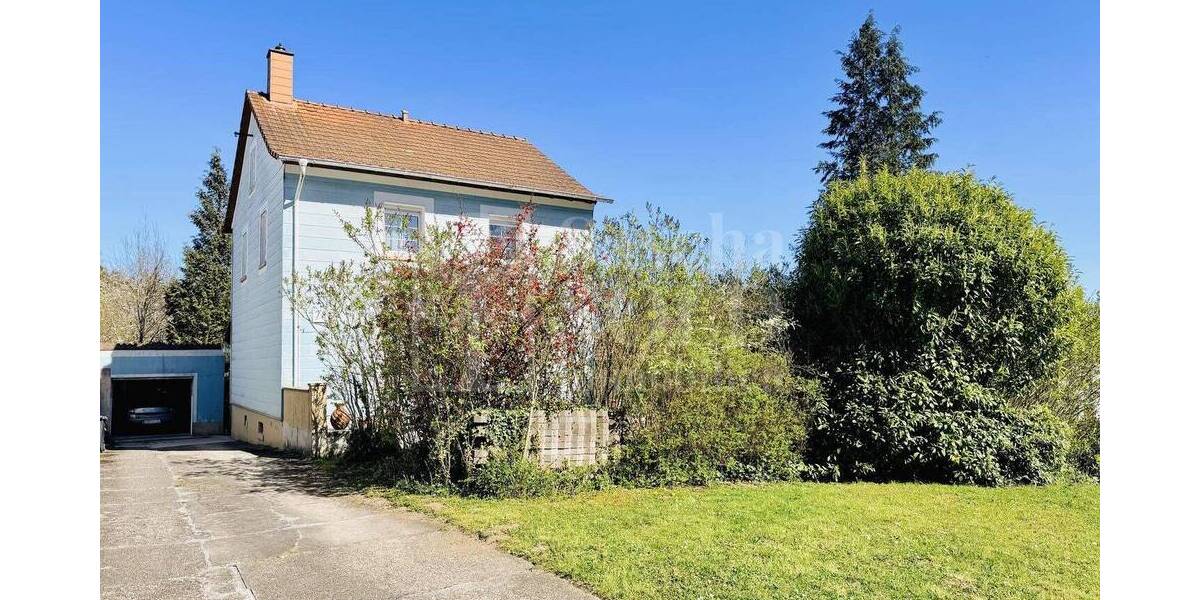Freistehendes Einfamilienhaus in ruhiger Sackgassenlage auf weitläufigem Grundstück in St. Ingbert - Einfamilienhaus Sankt Ingbert St. Ingbert | Angebot:26191849