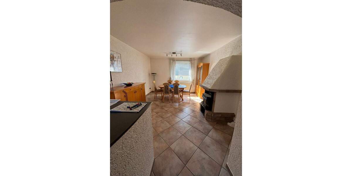 Mehrfamilienhaus, Wohnhaus Neunkirchen Wiebelskirchen - 6 Zimmer, 178 m&sup2;, 229.000&euro; | Angebot:25706021