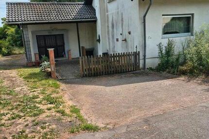 Haus Heusweiler - 6 Zimmer, 230 m&sup2;, 500.000&euro; | Angebot:27010130
