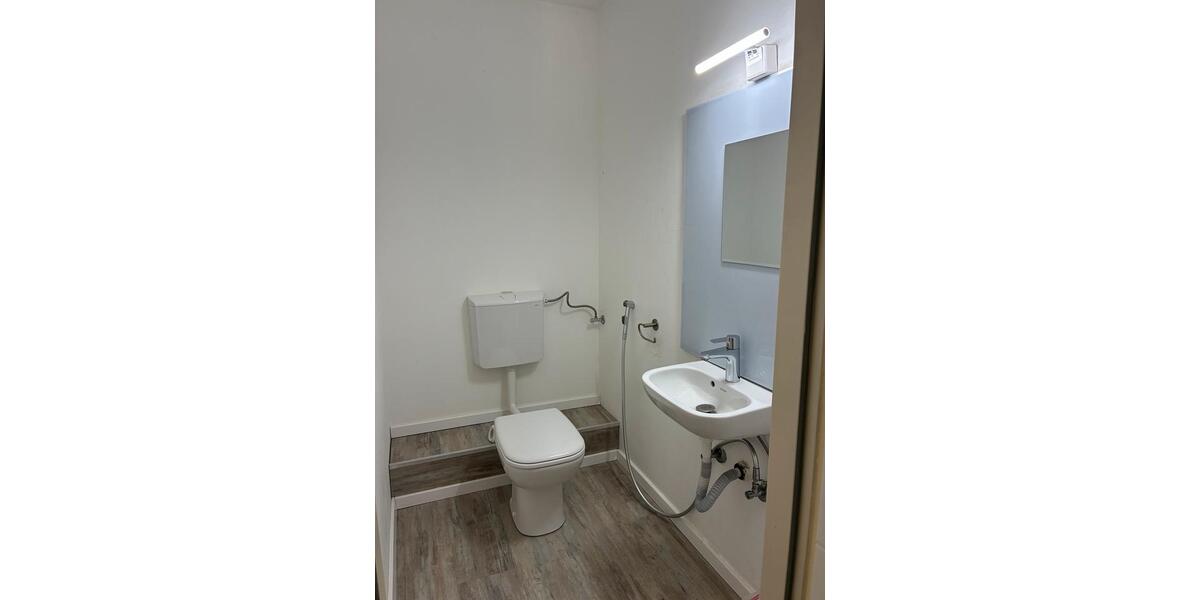 Etagenwohnung Saarbrücken - 2 Zimmer, 75 m&sup2;, 229.000&euro; | Angebot:25854128