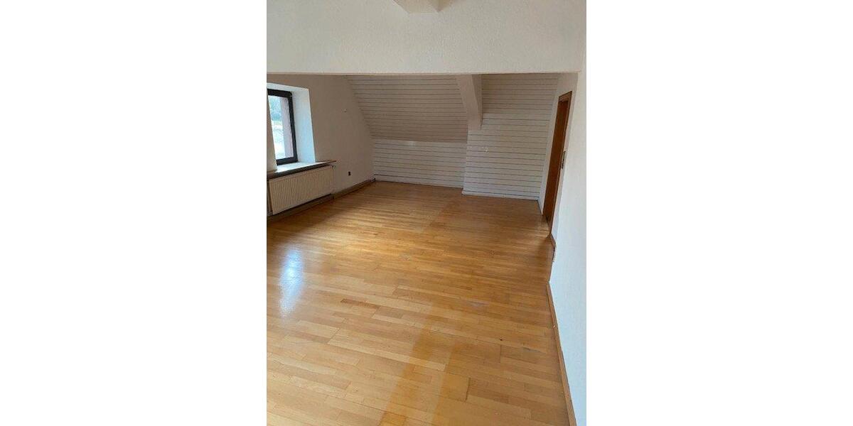 Maisonettenwohnung Illingen - 4 Zimmer, 95 m&sup2;, 800&euro; | Angebot:25991085
