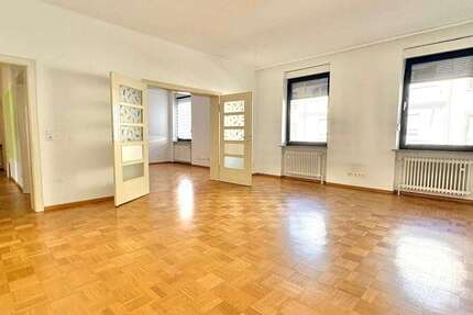 Wohnung Zweibrücken - 4 Zimmer, 140 m&sup2;, 800&euro; | Angebot:26088241