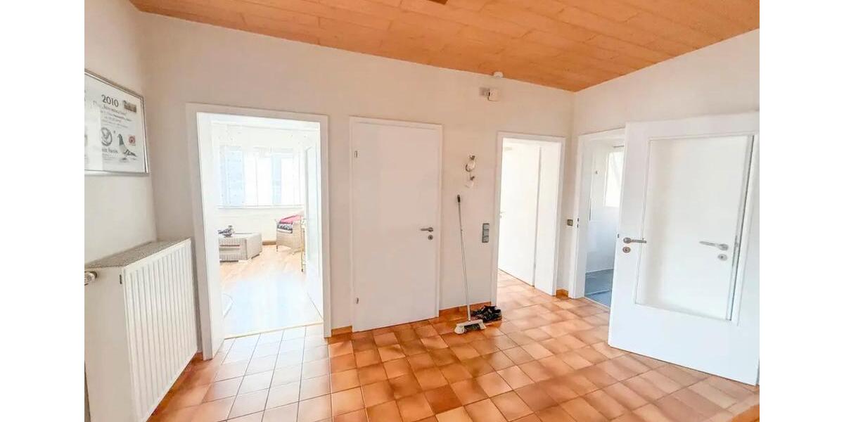 Einfamilienhaus Homburg - 6 Zimmer, 170 m&sup2;, 429.000&euro; | Angebot:26919457