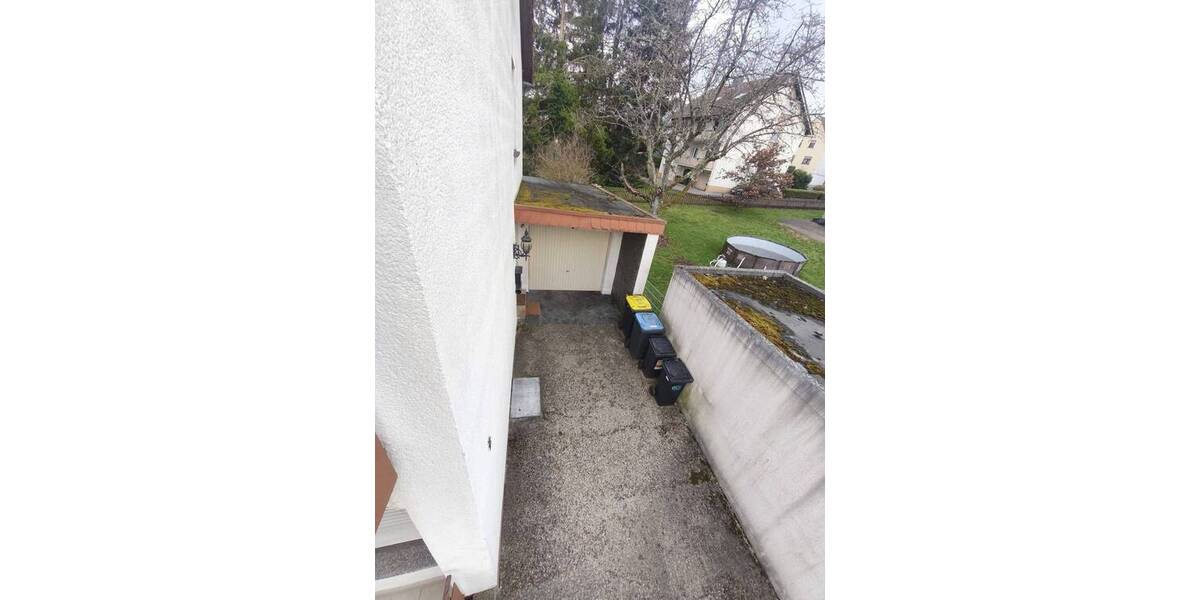 Attraktives Zweifamilienhaus in ruhiger Lage - Mehrfamilienhaus, Wohnhaus Schiffweiler Landsweiler | Angebot:26146960