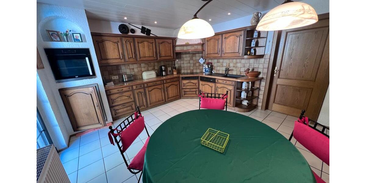 Einfamilienhaus Kirkel - 7 Zimmer, 150 m&sup2;, 320.000&euro; | Angebot:26122621