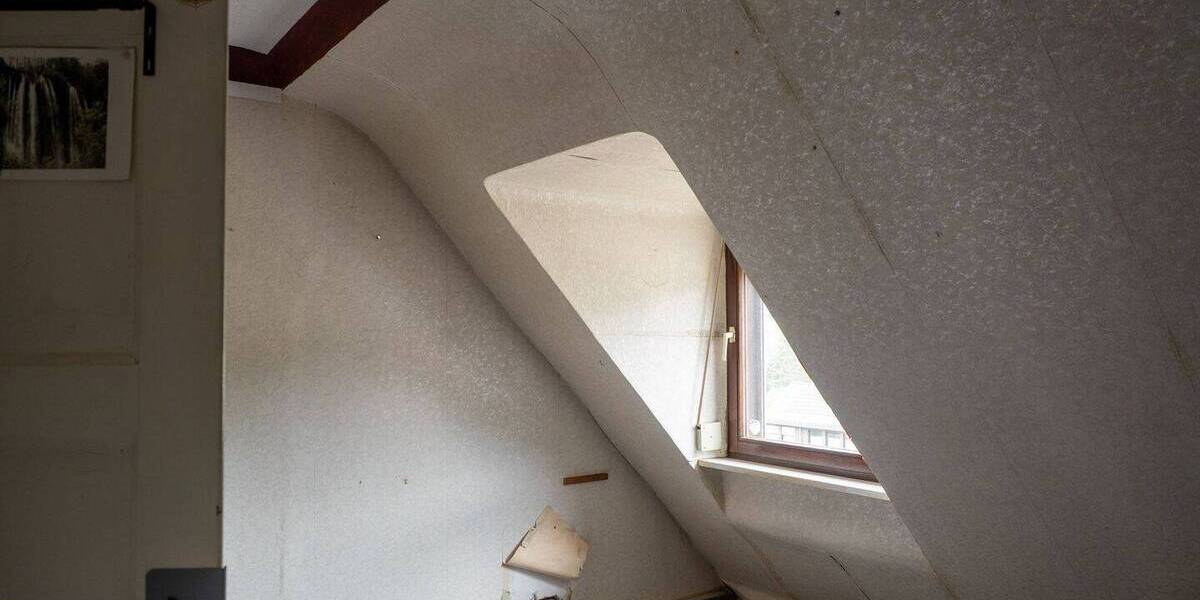 Mehrfamilienhaus, Wohnhaus Saarbrücken Scheidt - 9 Zimmer, 189 m&sup2;, 259.000&euro; | Angebot:26657625