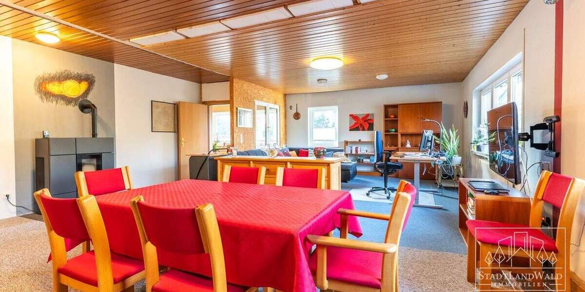 Einfamilienhaus Merzalben - 9 Zimmer, 220 m&sup2;, 319.500&euro; | Angebot:25733495