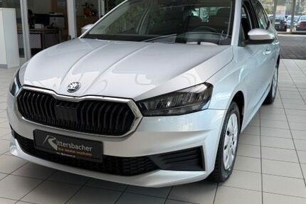 Skoda Fabia 72.771 km 14.490 &euro; Saarbrücken 66130