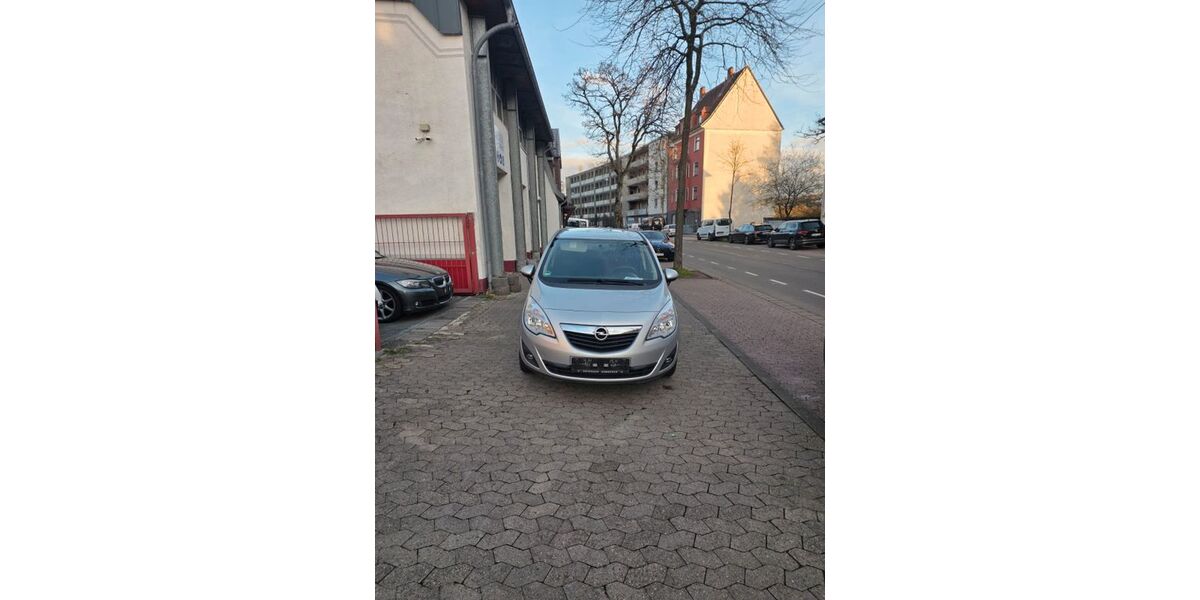 Opel Meriva 116.000 km 4.100 &euro; Saarbrücken 66115