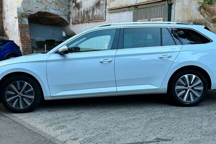 Skoda Superb 171.000 km 18.900 &euro; Saarbrücken 66117