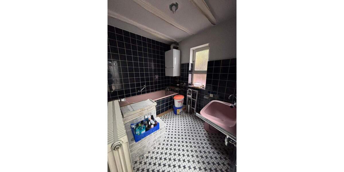 Mehrfamilienhaus, Wohnhaus Pirmasens Erlenbrunn - 4 Zimmer, 100 m&sup2;, 115.000&euro; | Angebot:25745678