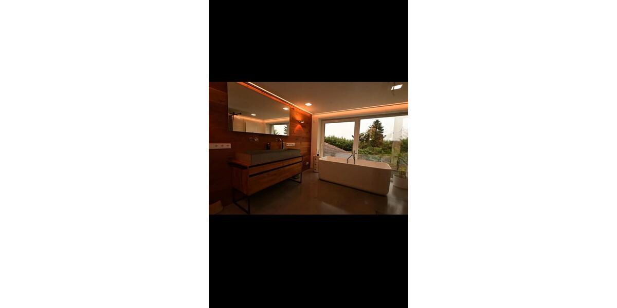 Einfamilienhaus Saarbrücken - 6 Zimmer, 140 m&sup2;, 359.000&euro; | Angebot:25757727