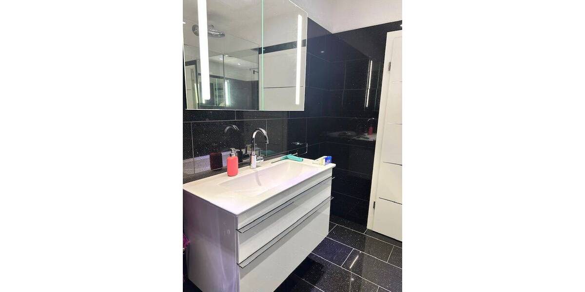 Etagenwohnung Friedrichsthal Bildstock - 5 Zimmer, 150 m&sup2;, 219.900&euro; | Angebot:26037105