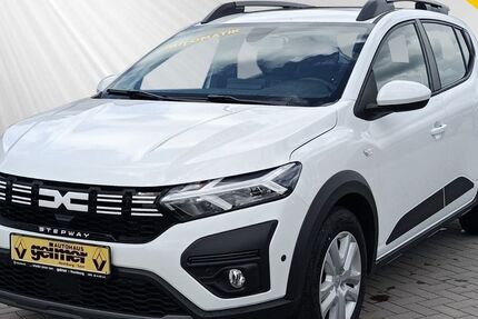 Dacia Sandero 25.600 km 18.900 &euro; Homburg (Saar) 66424