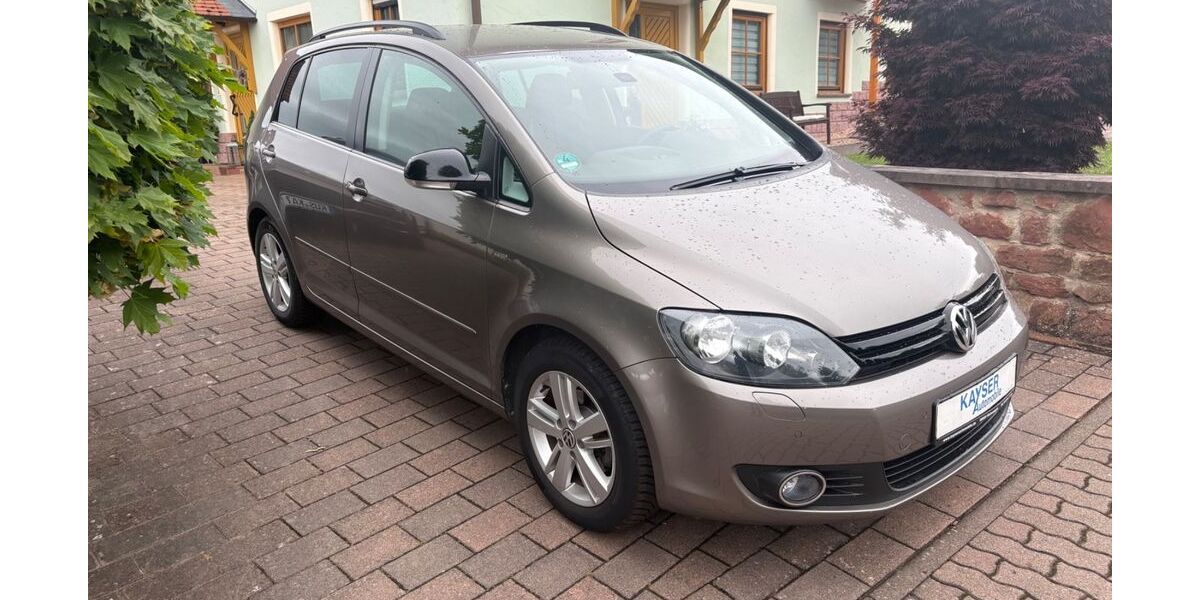 VW Golf 108.674 km 6.990 &euro; Wahnwegen 66909