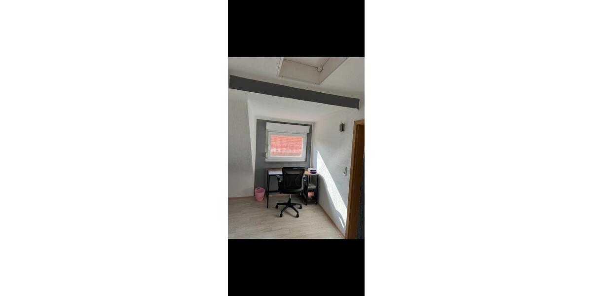 Einfamilienhaus Pfeffelbach - 7 Zimmer, 120 m&sup2;, 100.000&euro; | Angebot:24641978