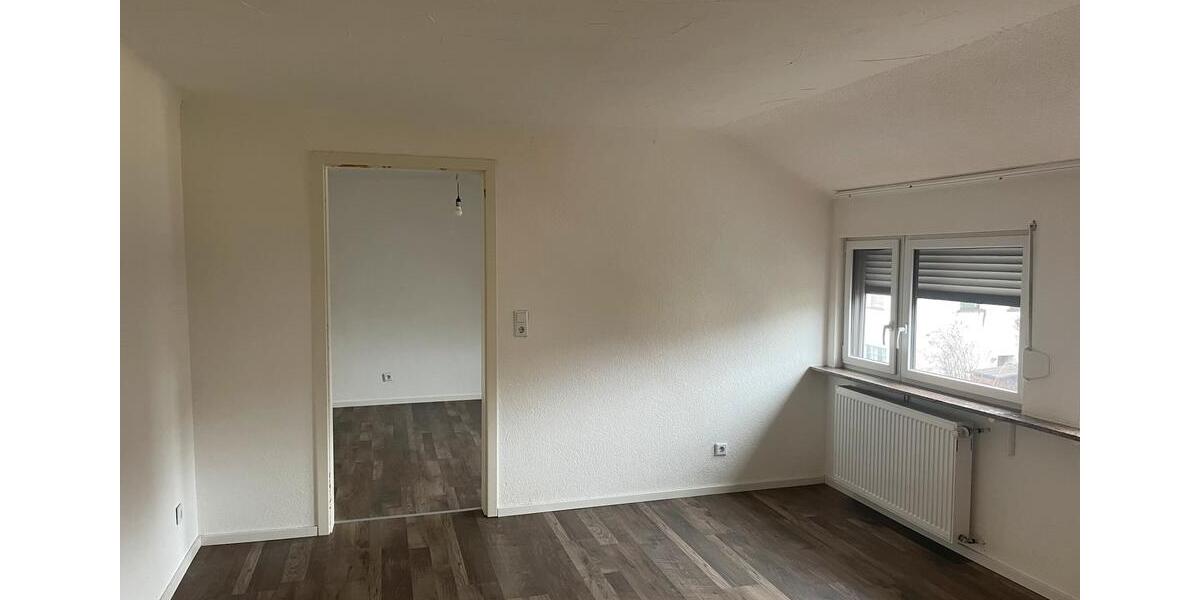 Etagenwohnung Freisen - 1 Zimmer, 55 m&sup2;, 800&euro; | Angebot:25294836