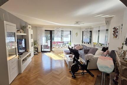 Wohnung Saarbrücken Dudweiler - 3 Zimmer, 87 m&sup2;, 830&euro; | Angebot:25637826