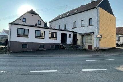 Wohnung Sankt Wendel - 7 Zimmer, 180 m&sup2;, 1.000&euro; | Angebot:25056980