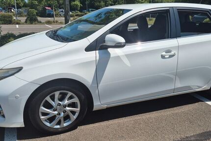 Toyota Auris 193.000 km 5.679 &euro; Marpingen 66646