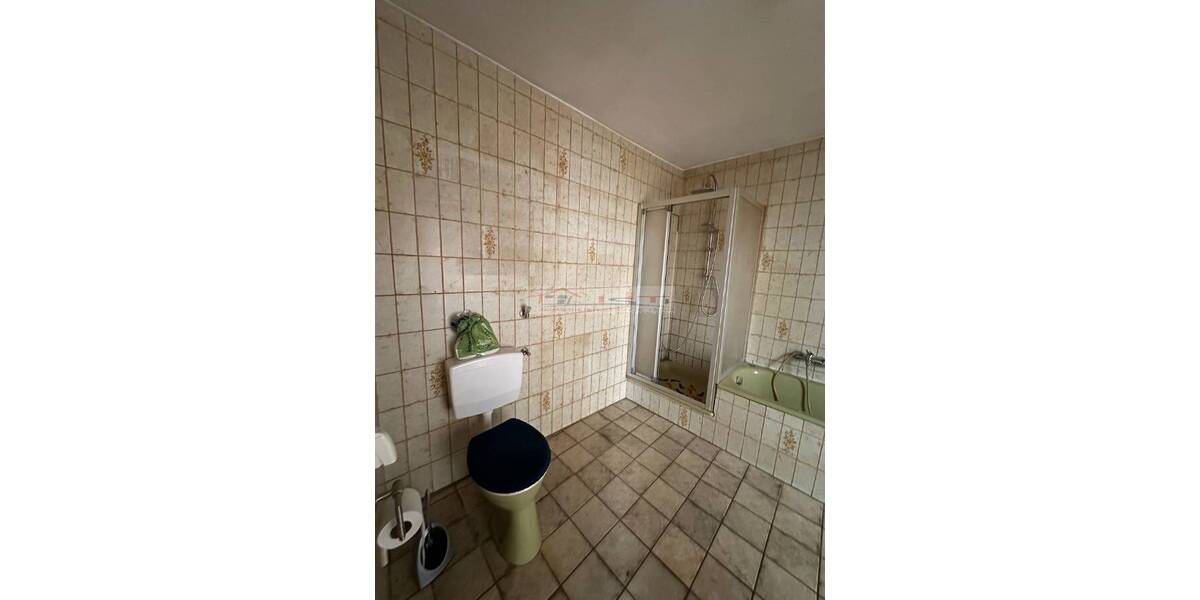 Einfamilienhaus Albessen - 5 Zimmer, 129 m&sup2;, 103.000&euro; | Angebot:25666426