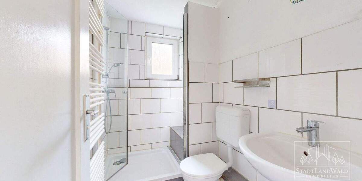 Doppelhaushälfte Pirmasens Niedersimten - 8 Zimmer, 121 m&sup2;, 145.000&euro; | Angebot:25668054