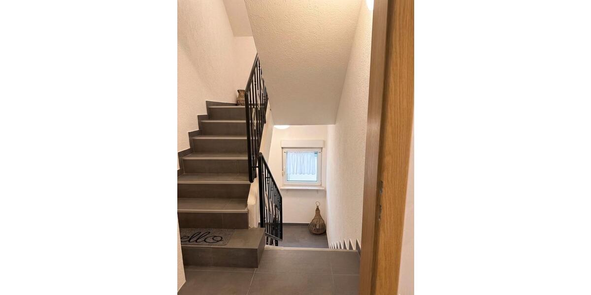 Etagenwohnung Spiesen-Elversberg Elversberg - 2 Zimmer, 65 m&sup2;, 600&euro; | Angebot:25964526