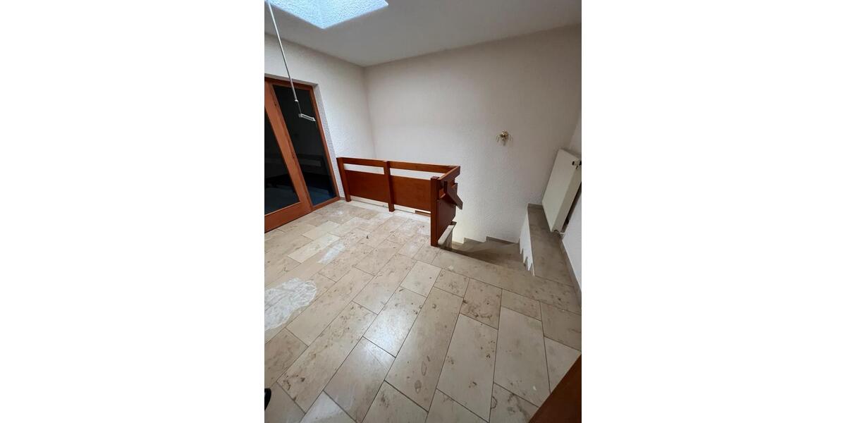 Maisonettenwohnung Neunkirchen Kohlhof - 2 Zimmer, 160 m&sup2;, 1.200&euro; | Angebot:25895217