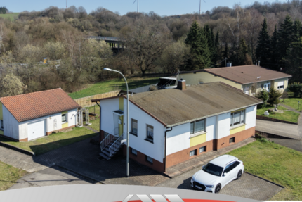 Haus Freisen - 7 Zimmer, 210 m&sup2;, 309.000&euro; | Angebot:26005539