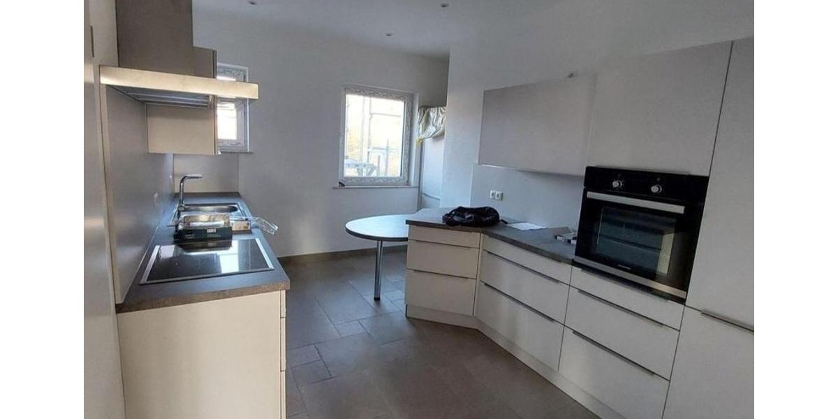 Maisonettenwohnung Zweibrücken - 5 Zimmer, 149 m&sup2;, 1.300&euro; | Angebot:26427092