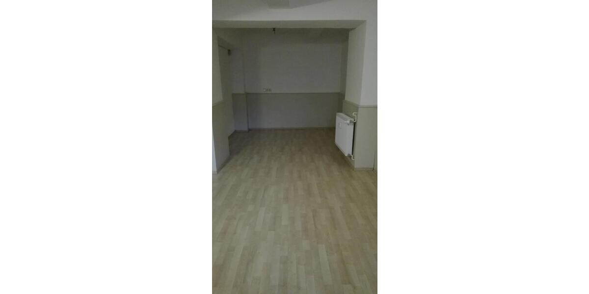 Erdgeschoßwohnung Sankt Wendel - 5 Zimmer, 120 m&sup2;, 600&euro; | Angebot:26049471
