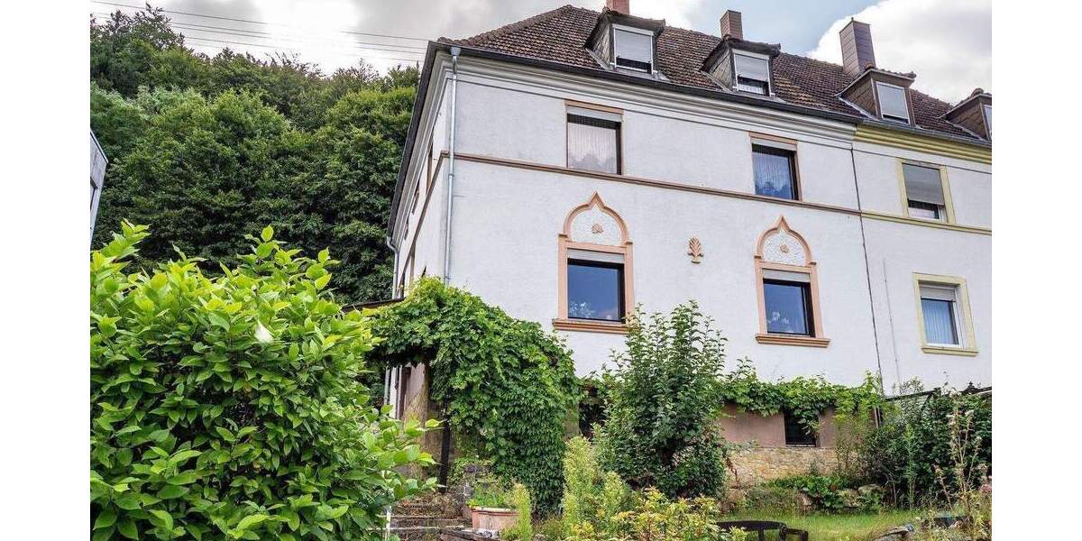 Mehrfamilienhaus, Wohnhaus Saarbrücken Scheidt - 9 Zimmer, 189 m&sup2;, 259.000&euro; | Angebot:26657625