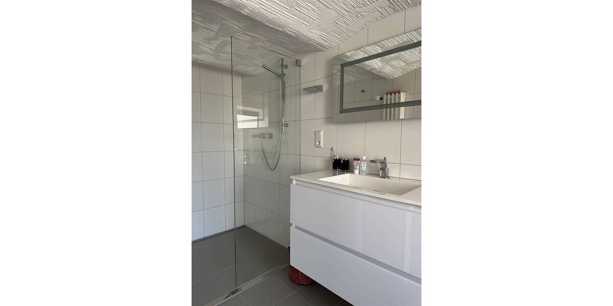 Einfamilienhaus Berschweiler bei Baumholder - 7 Zimmer, 239 m&sup2;, 290.000&euro; | Angebot:25739299