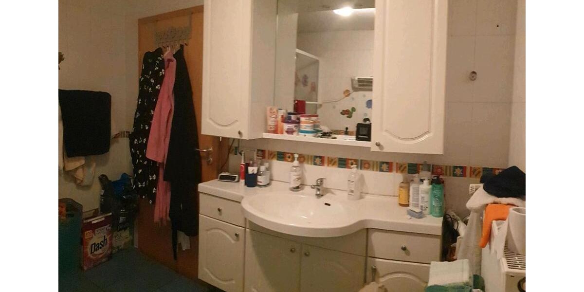 Mehrfamilienhaus, Wohnhaus Gries - 6 Zimmer, 168 m&sup2;, 159.000&euro; | Angebot:20606081