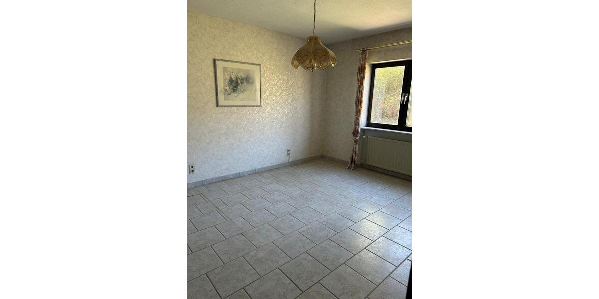 Einfamilienhaus Homburg - 11 Zimmer, 165 m&sup2;, 289.000&euro; | Angebot:26265842