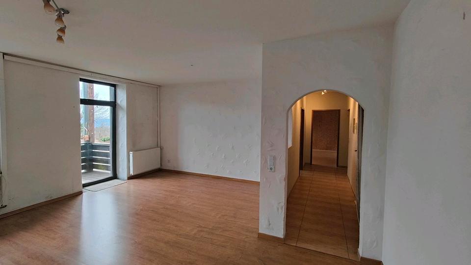 Erdgeschoßwohnung Breitenbach - 2 Zimmer, 84 m&sup2;, 125.000&euro; | Angebot:26271312
