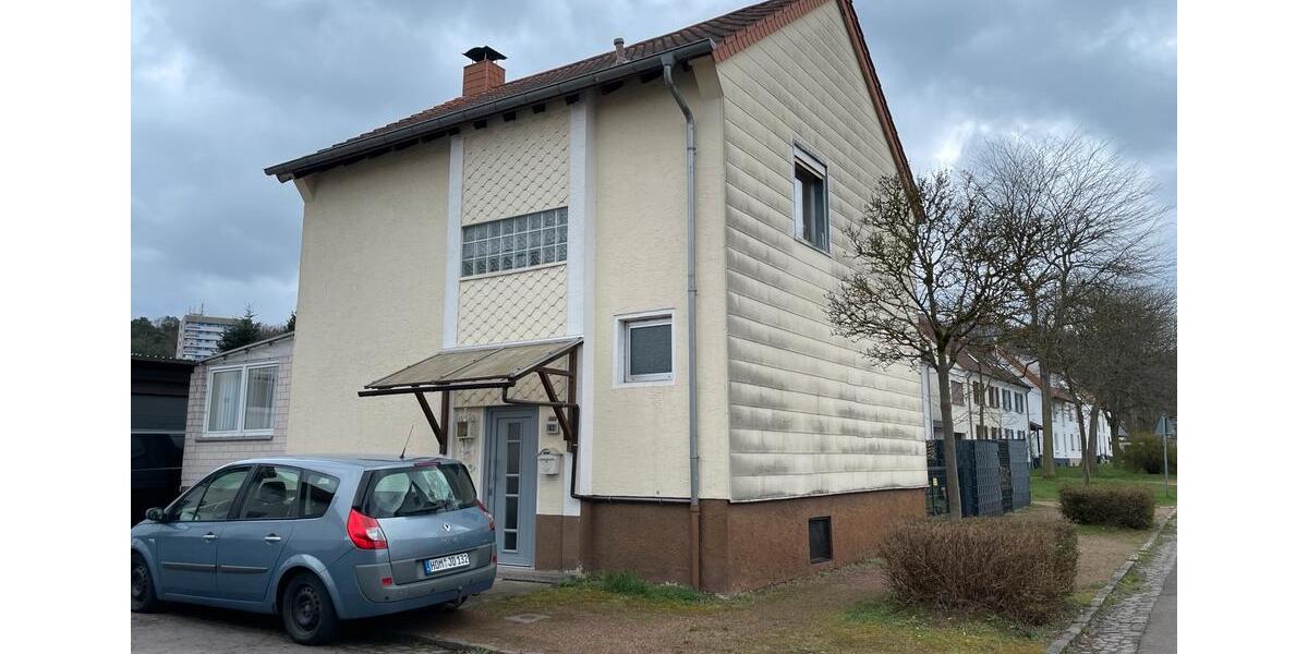 Einfamilienhaus Homburg - 9 Zimmer, 130 m&sup2;, 525.000&euro; | Angebot:26121315