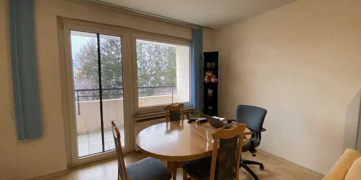 Etagenwohnung Saarbrücken Dudweiler - 2 Zimmer, 60 m&sup2;, 600&euro; | Angebot:26217793