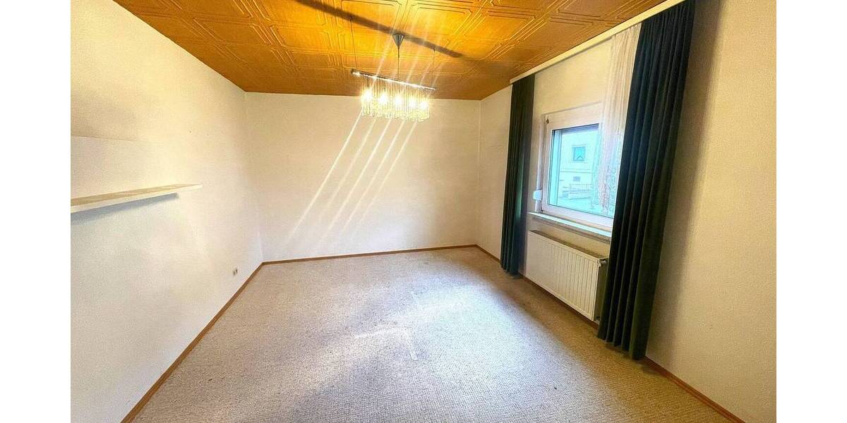 Einfamilienhaus Saarbrücken / Brebach Brebach-Fechingen - 3 Zimmer, 72 m&sup2;, 130.000&euro; | Angebot:25674609